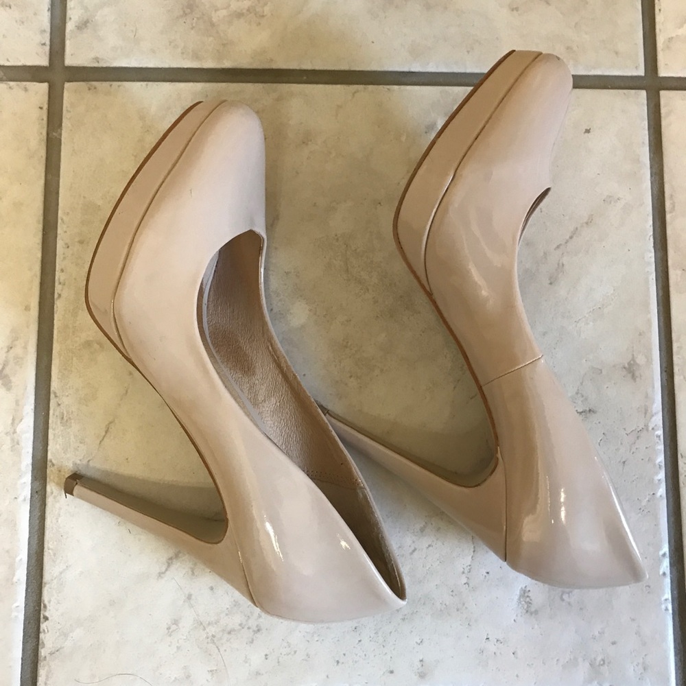 ALDO nude pums
