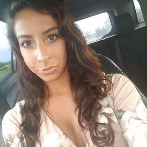 Meet your Posher, Serena