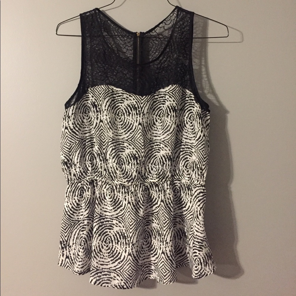 Black/White Lace Top