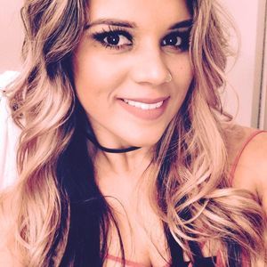 Meet your Posher, Noelia