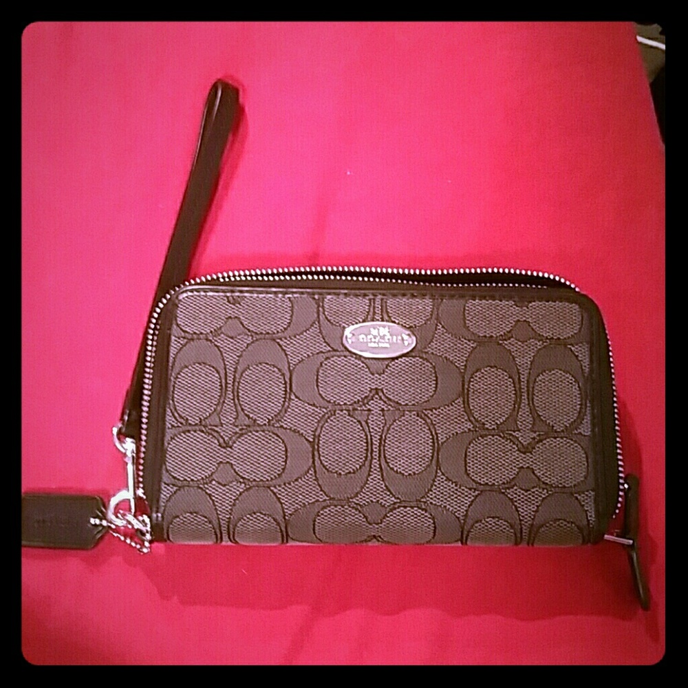 Coach wallet
