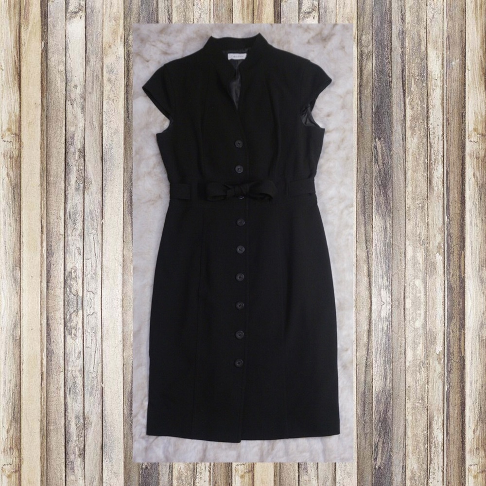 10 Ck 💄Calvin Klein💄 button up sleeveless dress