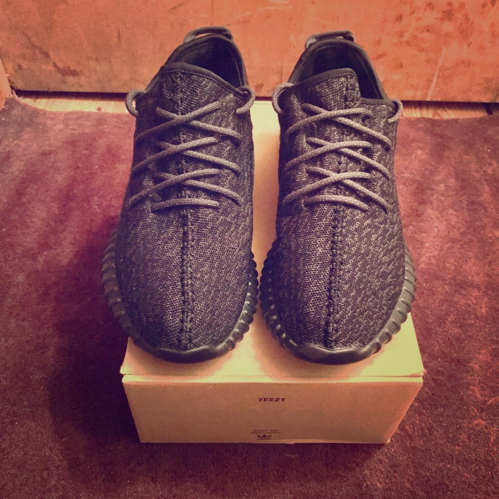 ADIDAS YEEZY 350 BOOST PIRATE BLACK SIZE US 11