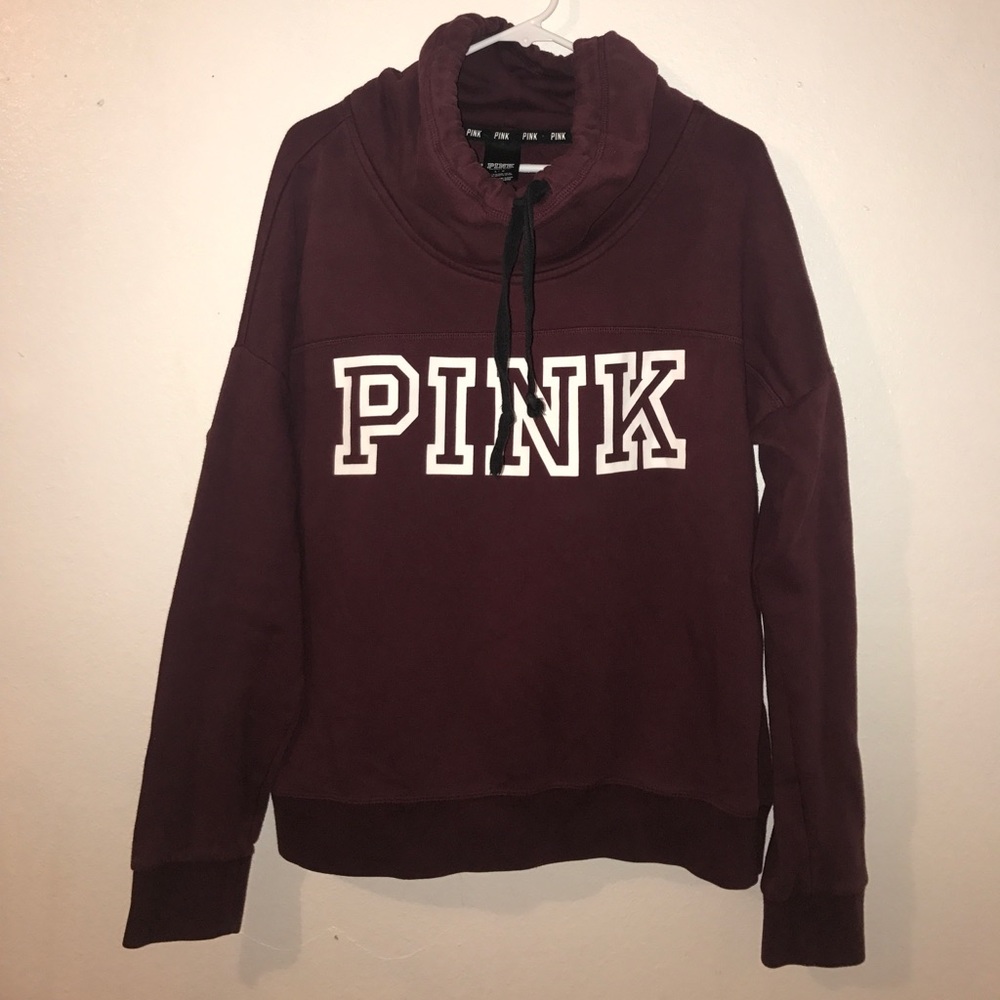 PINK VICTORIAS SECRET HOODIE