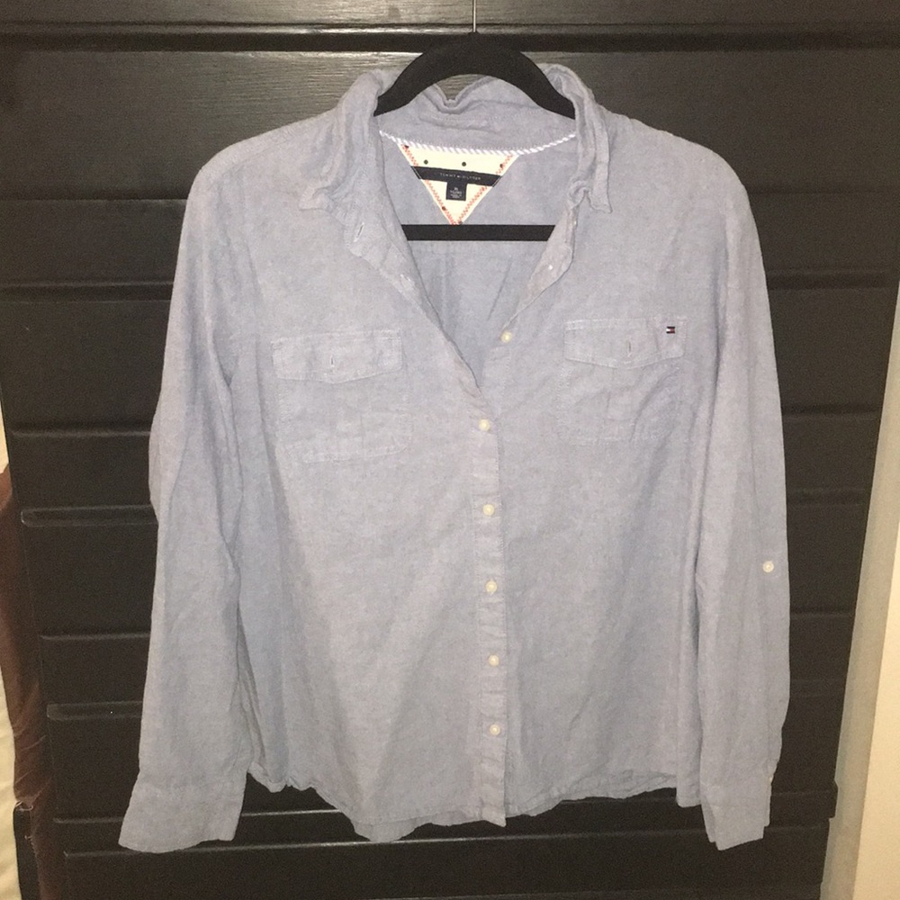 Tommy Hilfiger button up