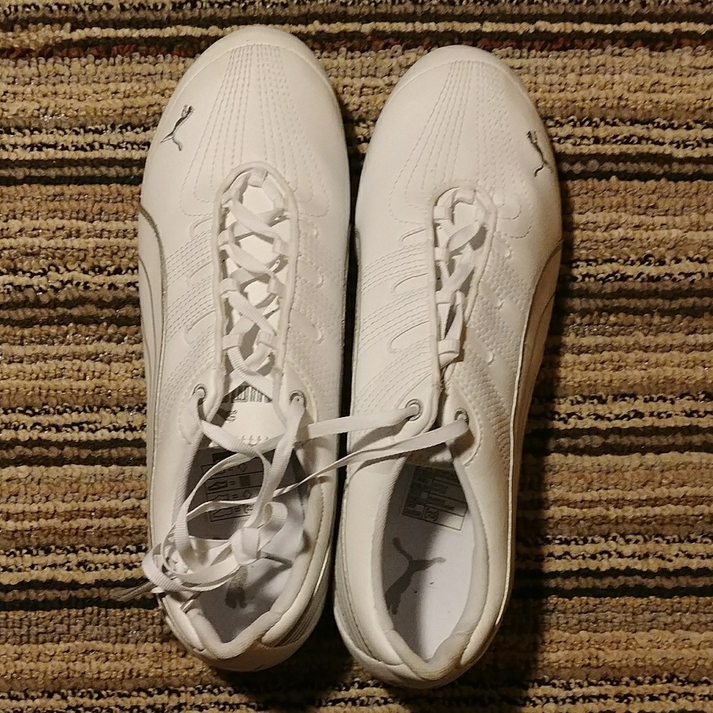 White Puma sneakers