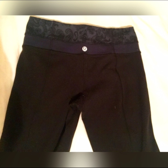 LuluLemon Yoga Pants - Picture 3 of 4