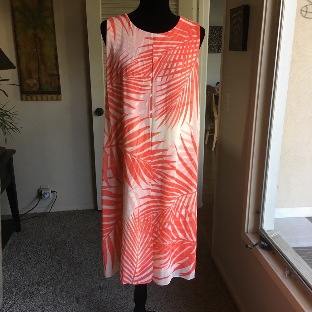 CHICOS SIZE 2 (REGULAR SIZE 12) DRESS