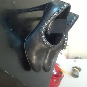 Ann Marino black heels with studs