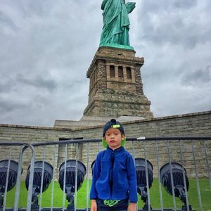 Meet your Posher, Raquel