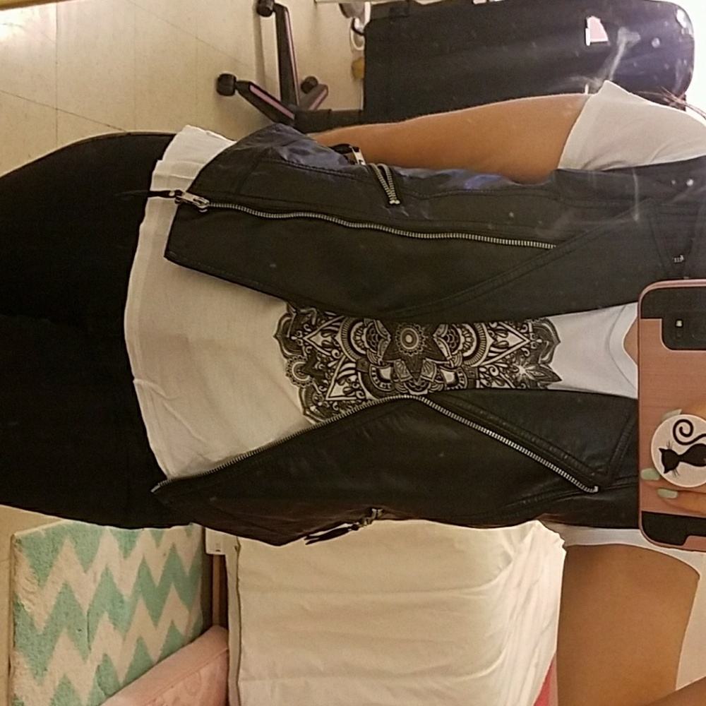 H&M Leather Blazer/Vest No Sleeves