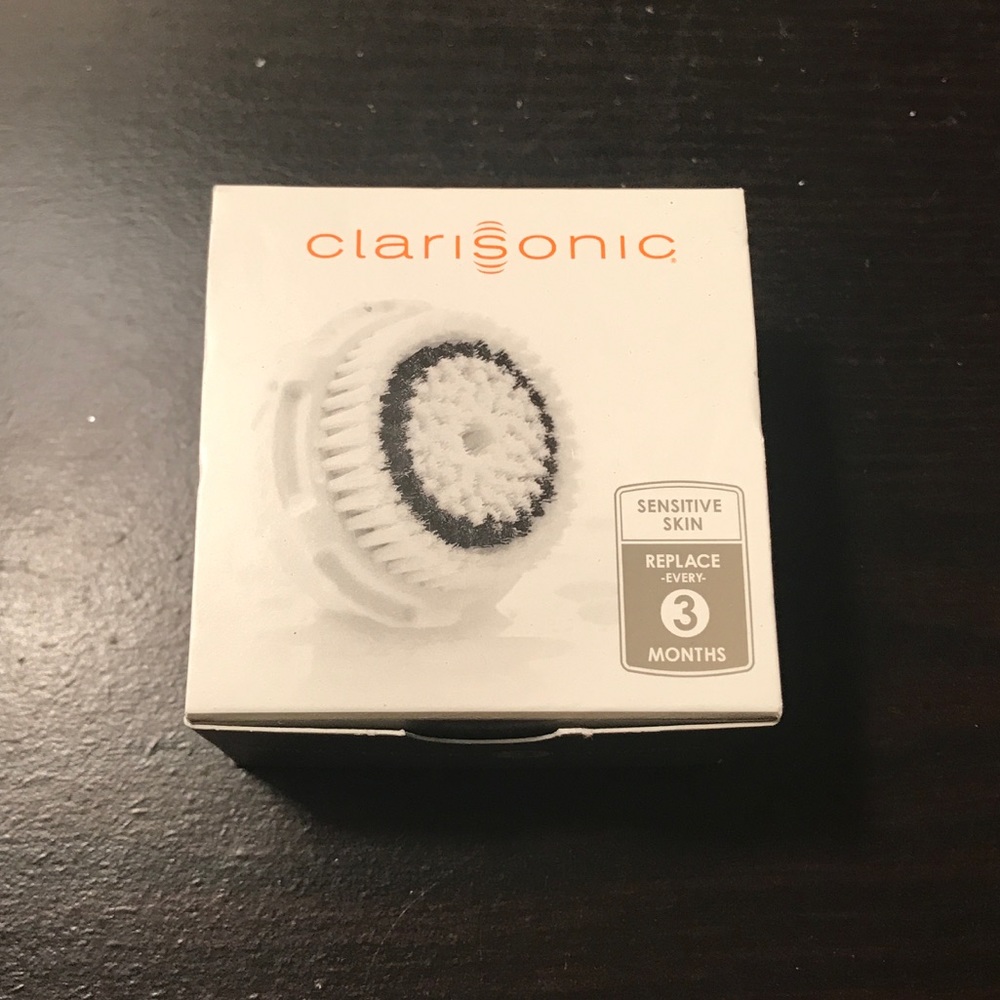 Clarisonic brush head