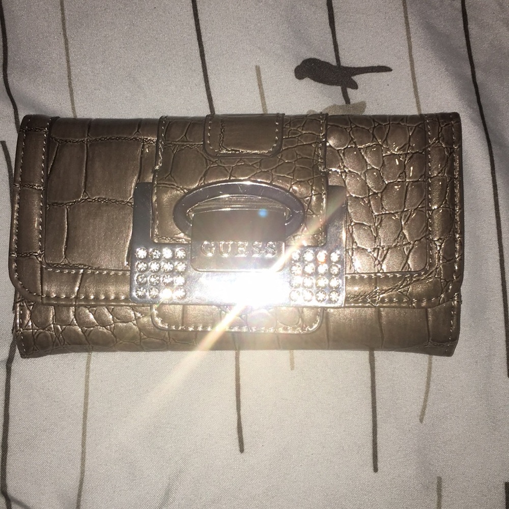 Guess Toupe/Bronze Wallet