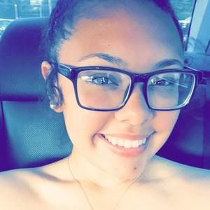 Meet your Posher, Brianna