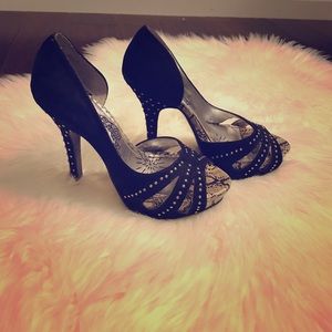 Naughty monkey heels