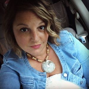 Meet your Posher, Melenie