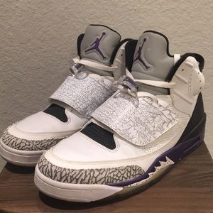 Jordan Son of Mars White/Club Purple Cool Grey