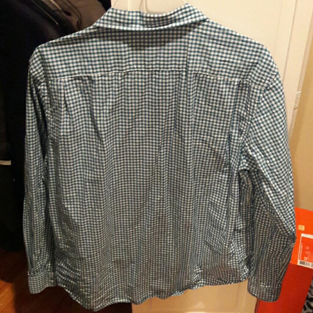 Shirt - Picture 2 of 2