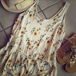🌻SUNFLOWER ROMPER🌻