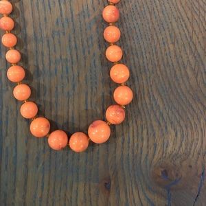 Vintage Coral Bead Necklace *FREE w/ ITEM OVER $40
