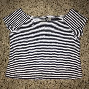H&M off the shoulder cropped tee