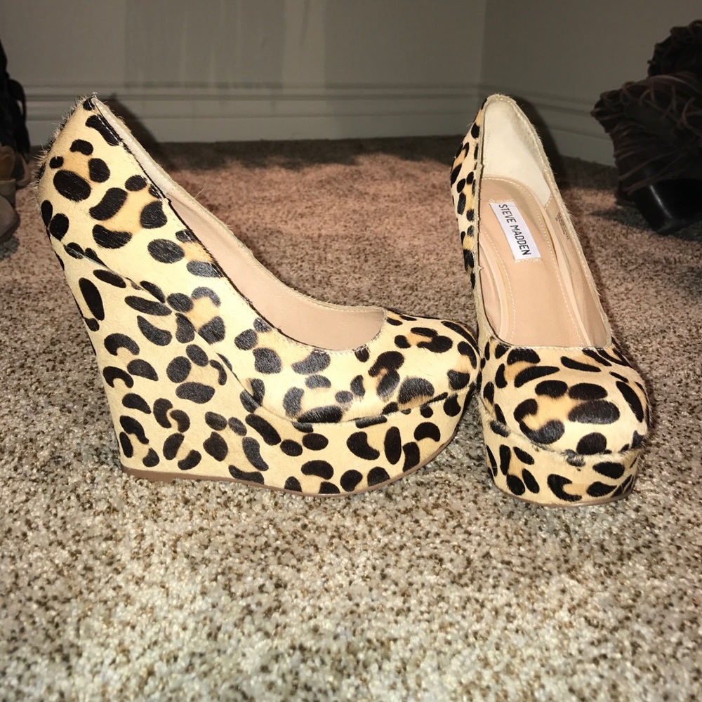 Steve Madden Leopard Wedges