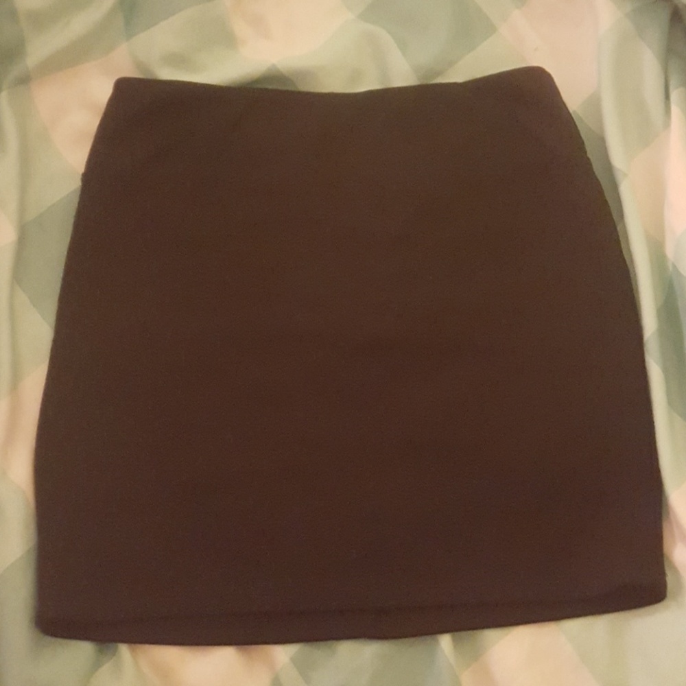 Black skirt