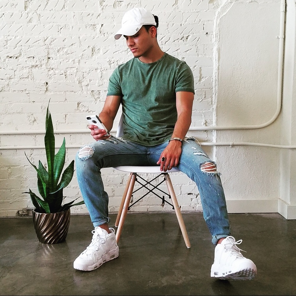 Meet your Posher, Jay