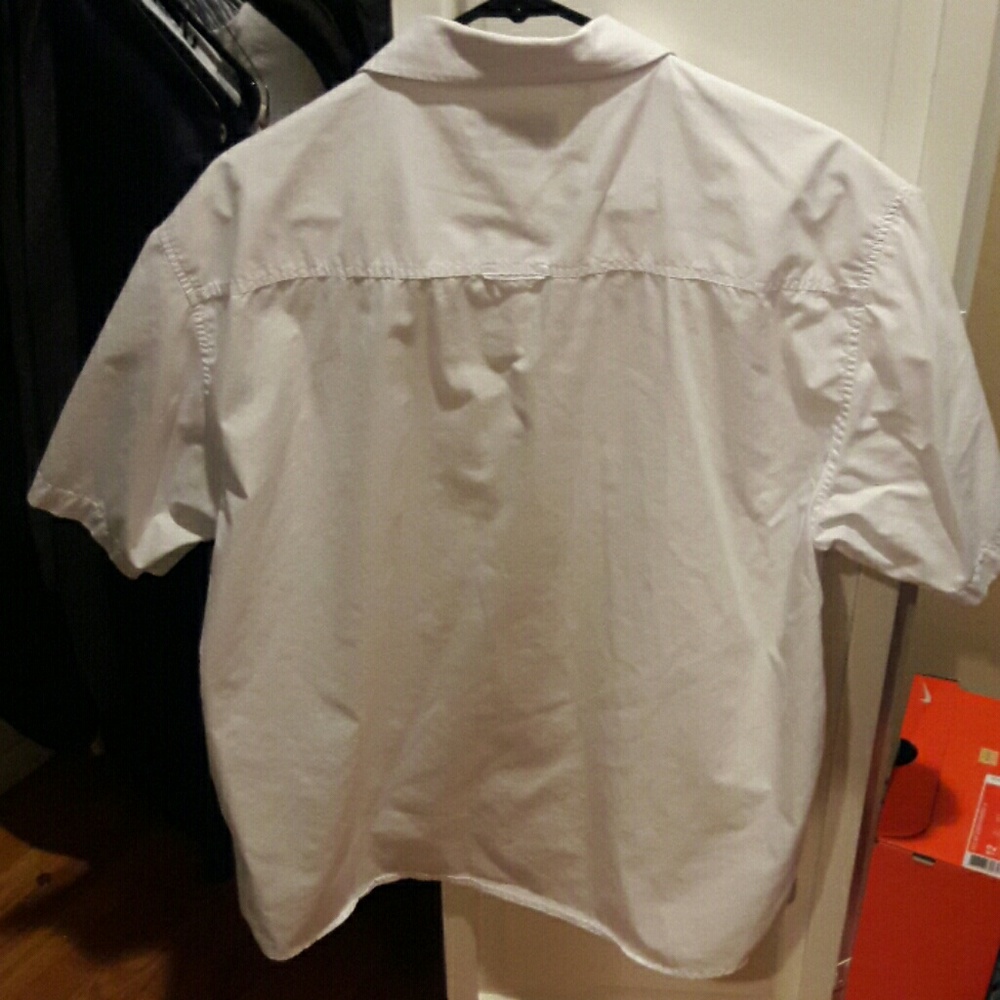 Shirt - Picture 2 of 2