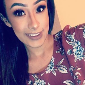 Meet your Posher, Abigail