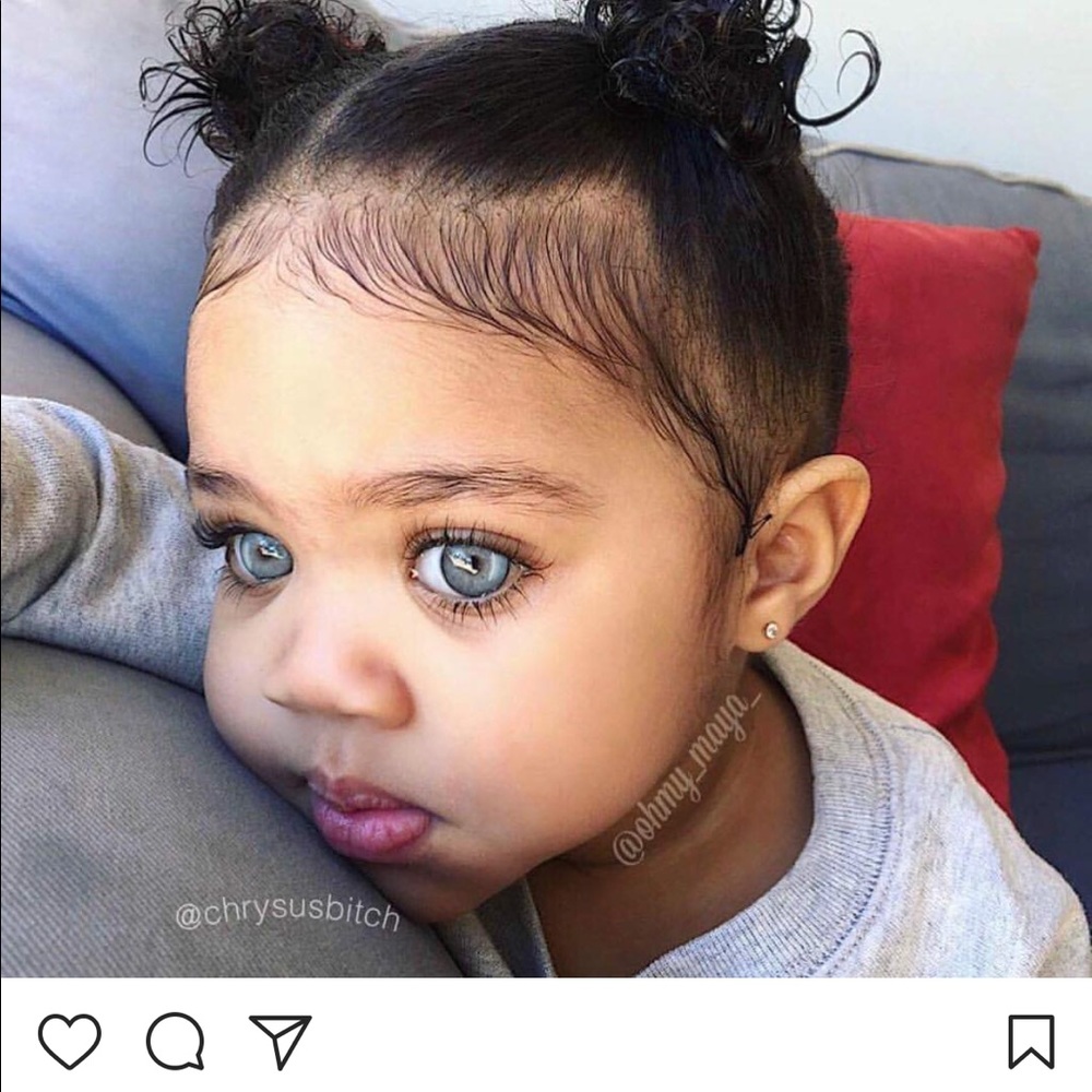 Meet your Posher, Carolina