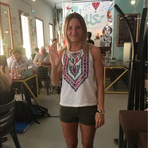 Meet your Posher, Joyce