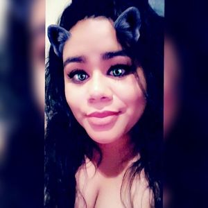 Meet your Posher, Itzel