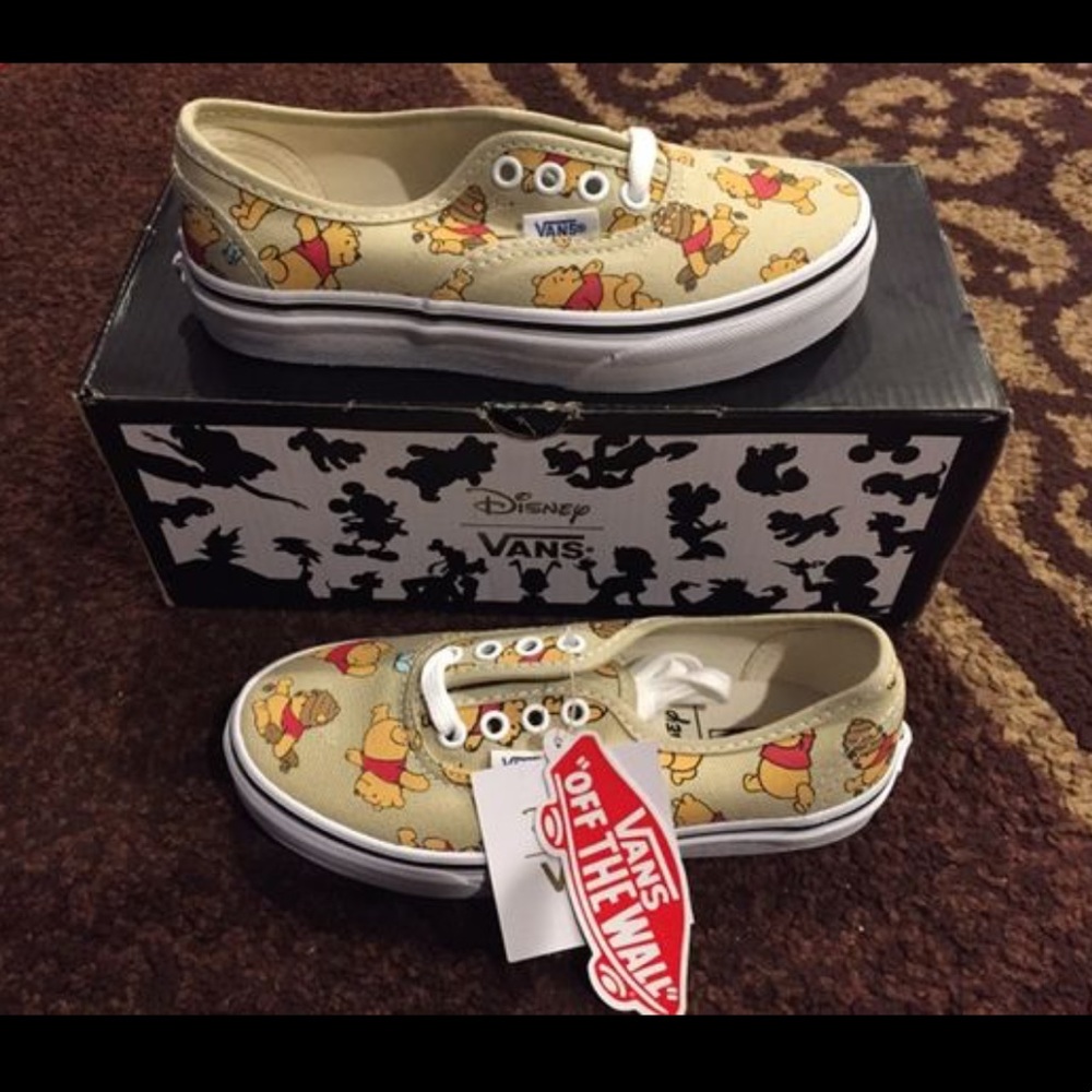 NWT Authentic Disney Winnie the Pooh Vans sz 13.5