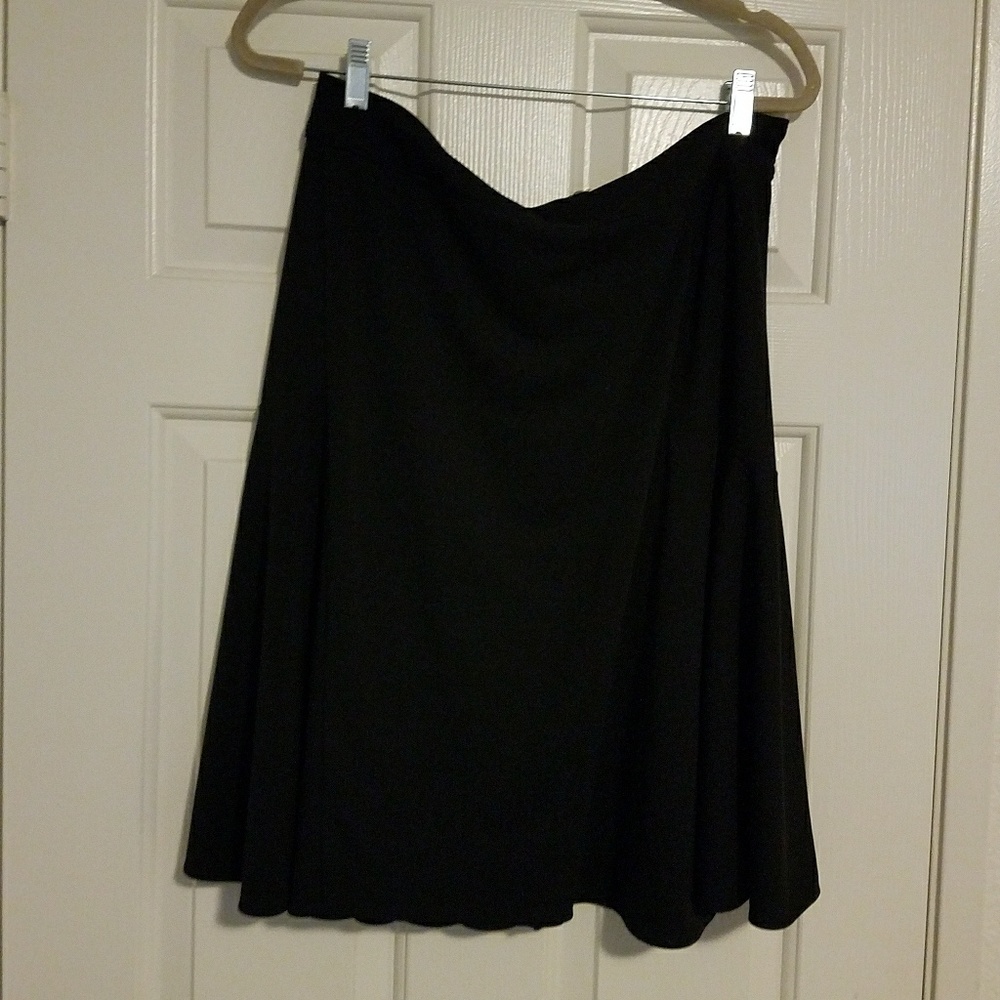 Michael Kors black flared skirt
