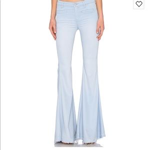 BLANK NYC Flared Bell Bottom Jeans Size 27 NWT