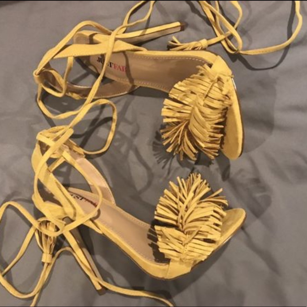 Mustard yellow just fab heels