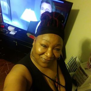 Meet your Posher, Glenda