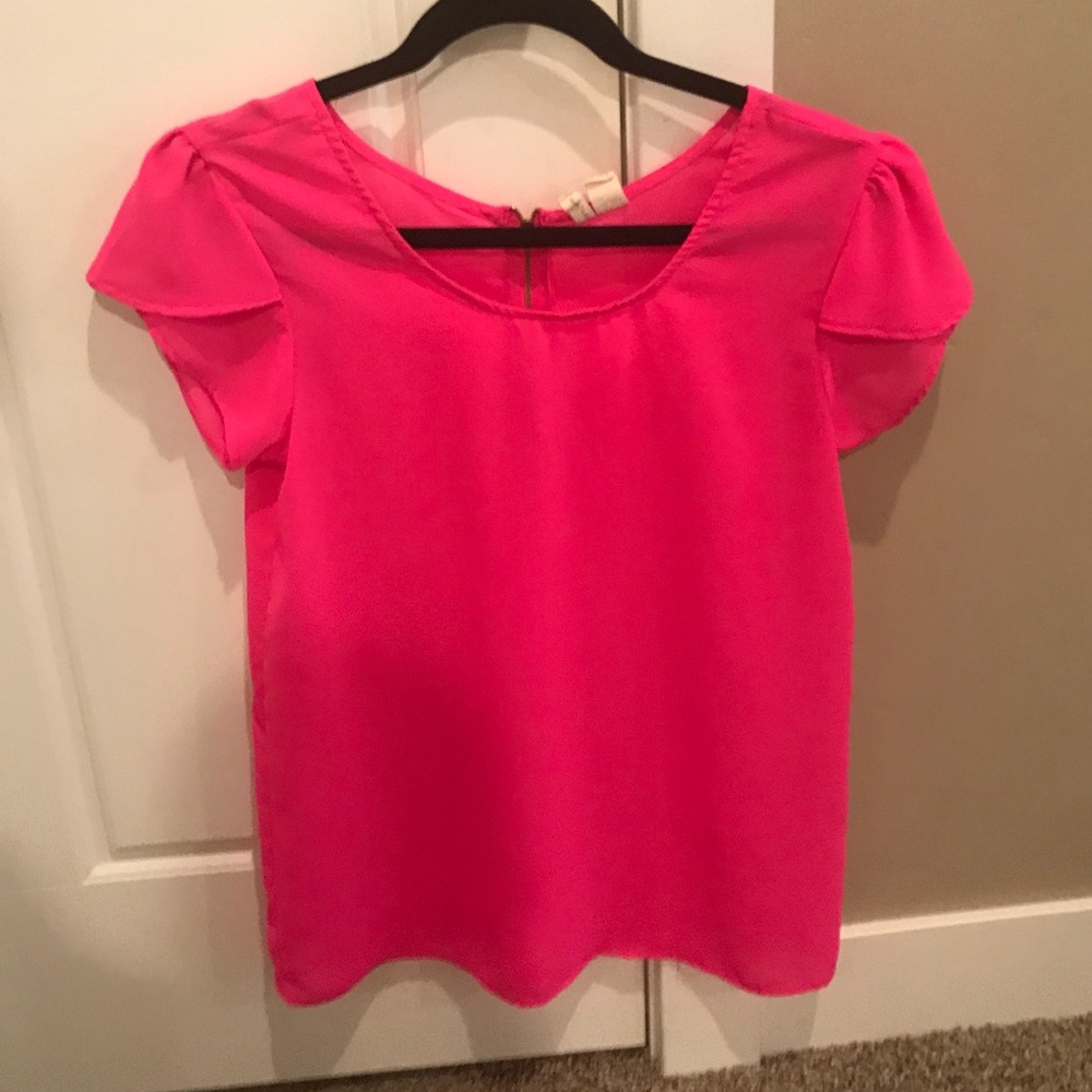 Neon pink top