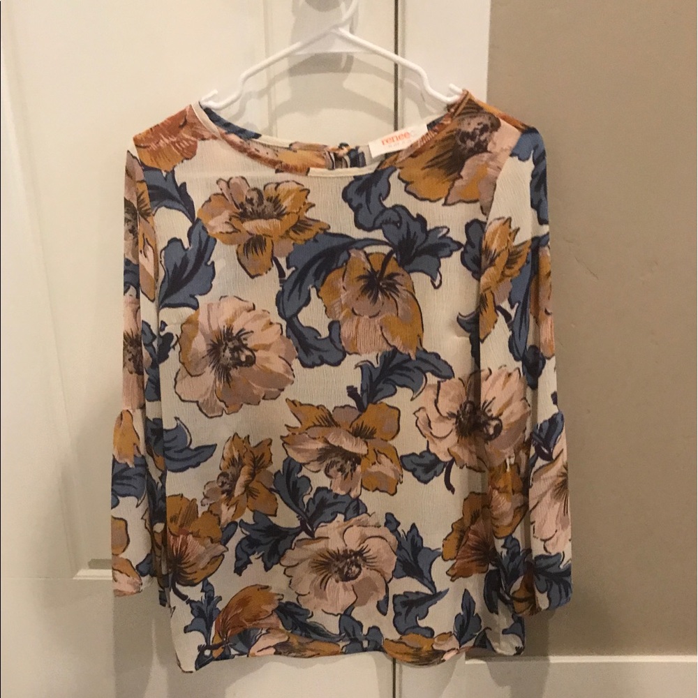 Floral top