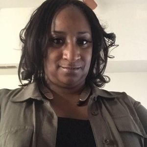 Meet your Posher, Loretta