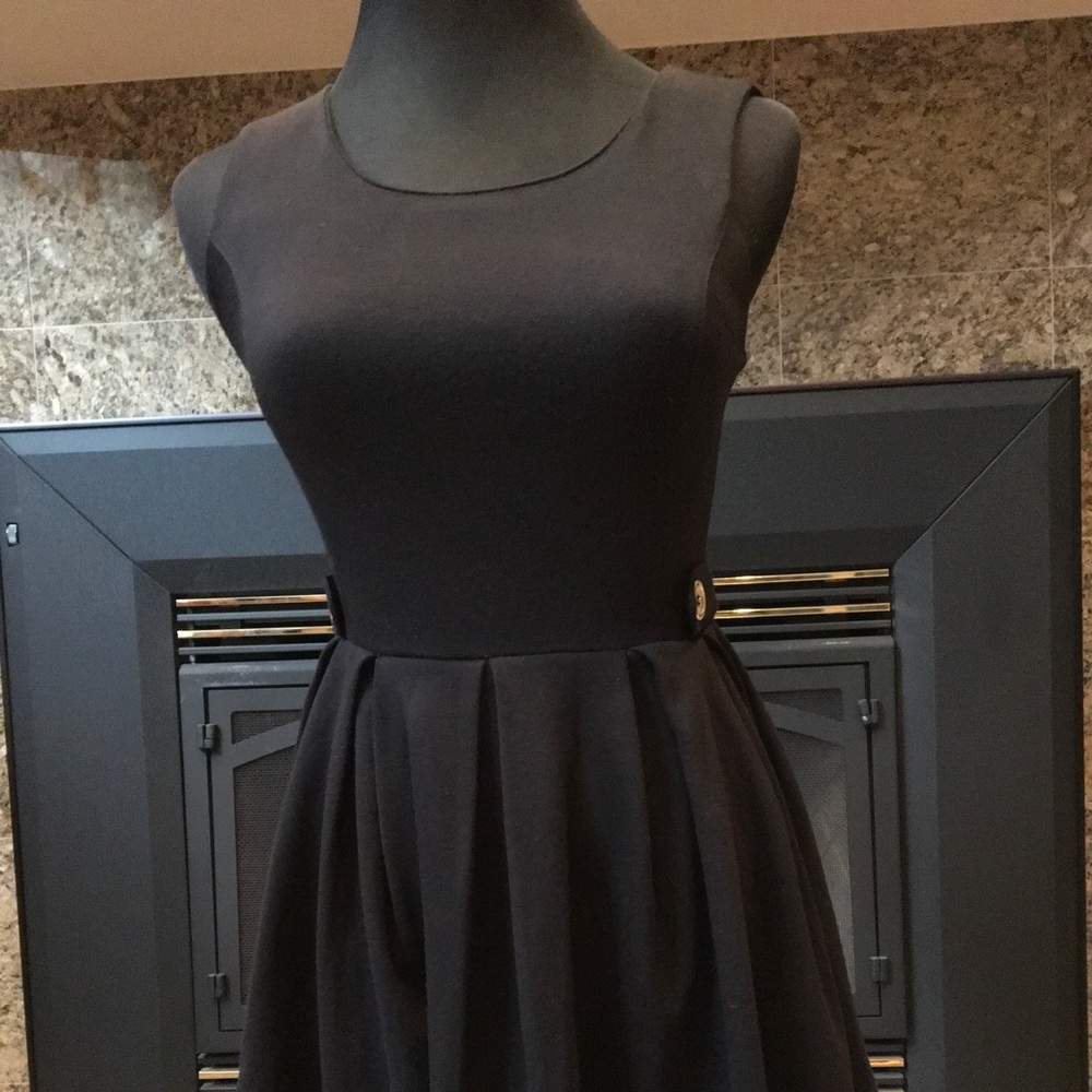 H&M black knit  mini dress - size XS