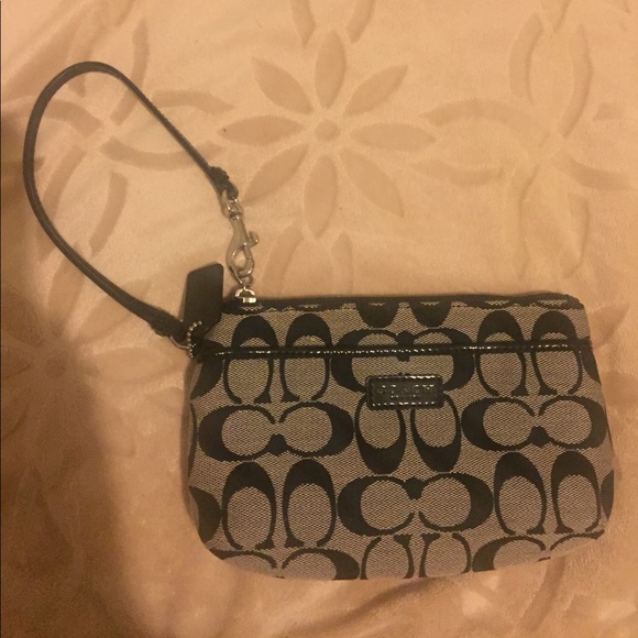 Coach wristlet. **Never been used - Picture 1 of 1