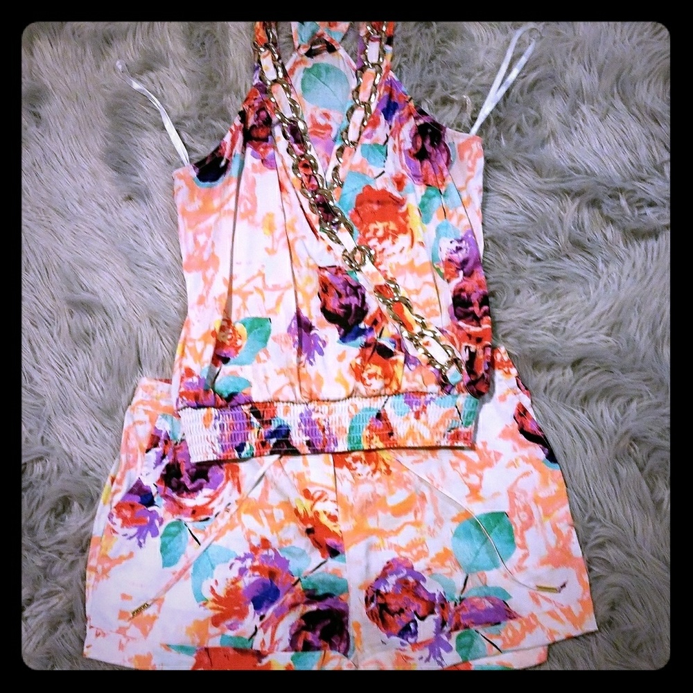 Sexy two piece Bebe short set