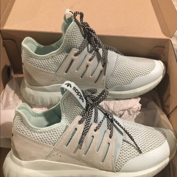 Mint colored adidas - Picture 3 of 3