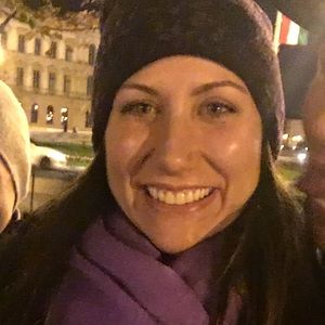 Meet your Posher, Ashley