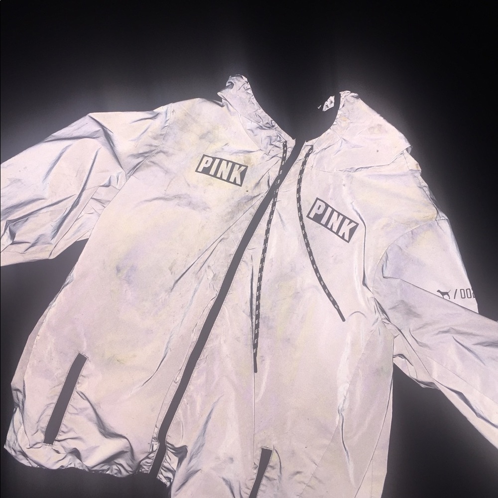 Pink jacket ! - Picture 2 of 4