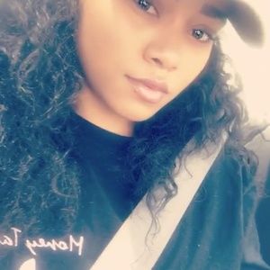 Meet your Posher, Tyler'