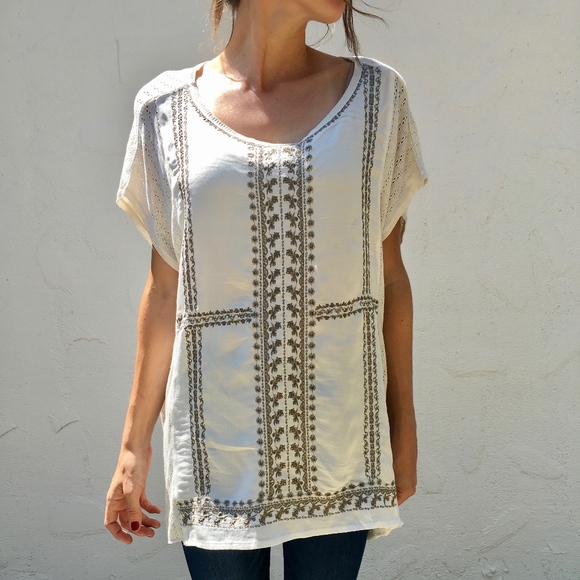 Lucky Brand Tops - (Lucky Brand) Embroidered Sweater Poncho