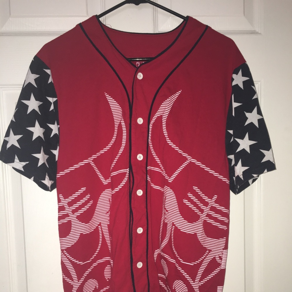 C. Bulls jersey 🔥❤️